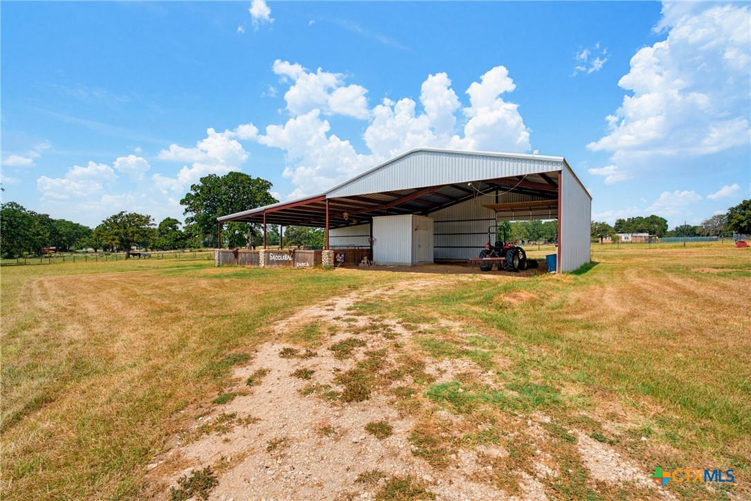 main property photo 11