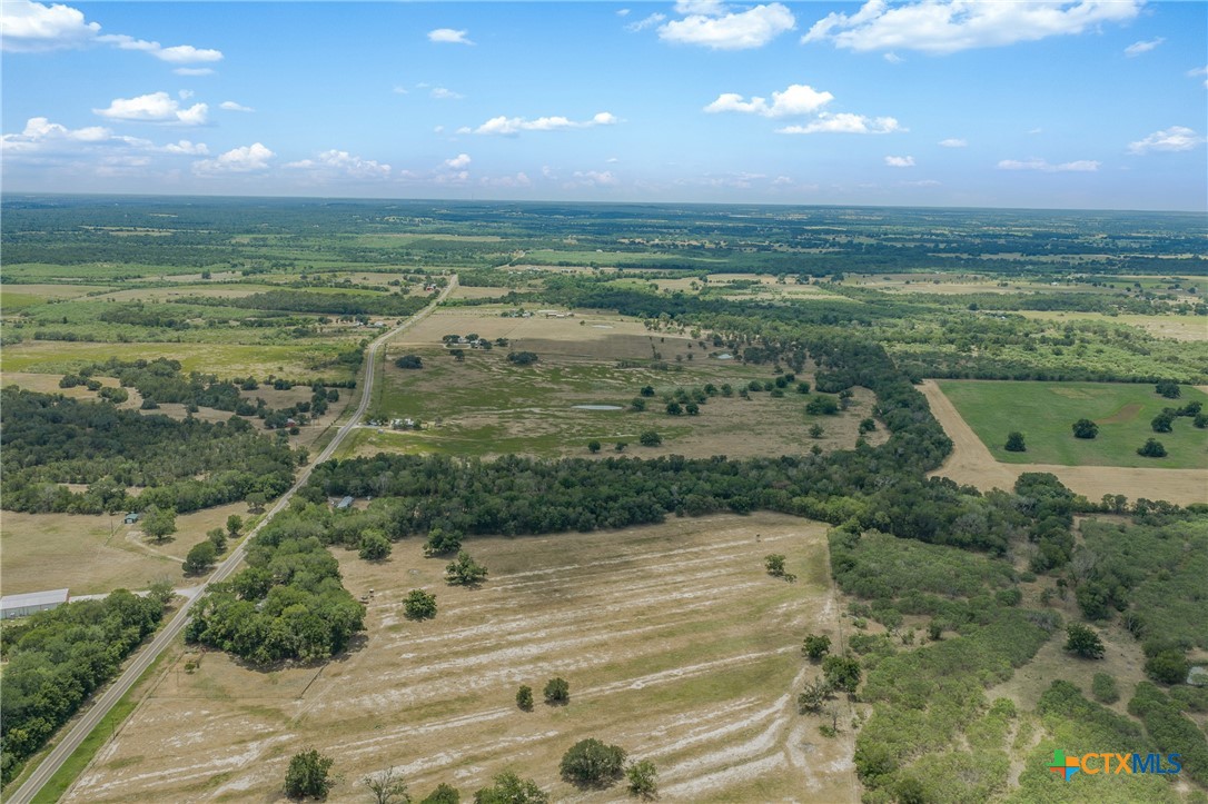 main property photo 11