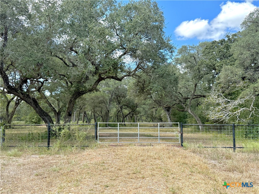 main property photo 24