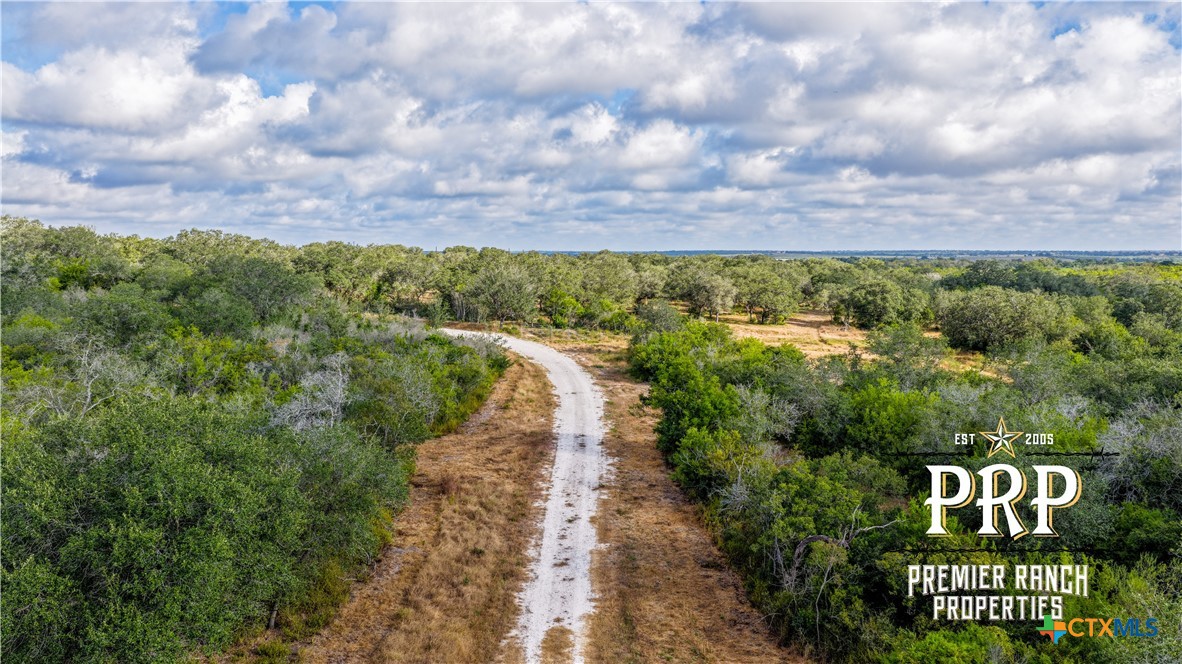 main property photo 11