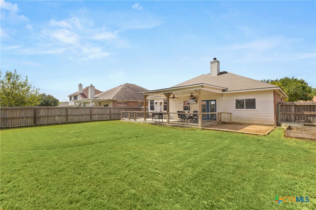 main property photo 16