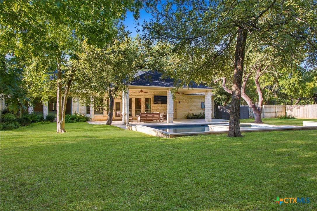 main property photo 32