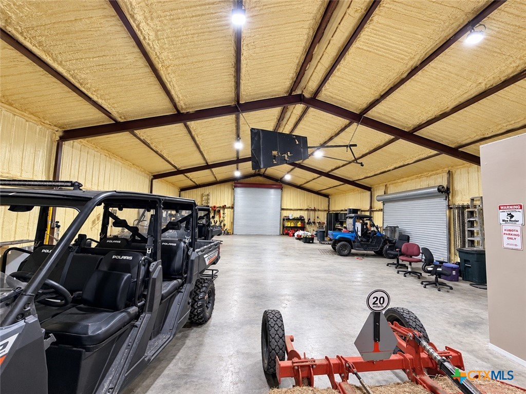 main property photo 8