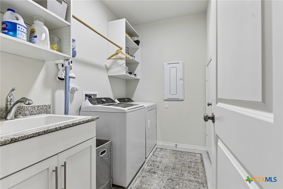 main property photo 20