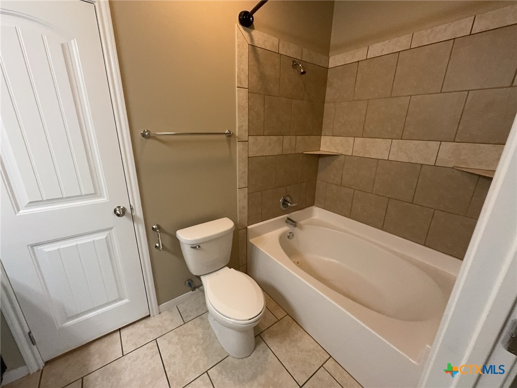 main property photo 15