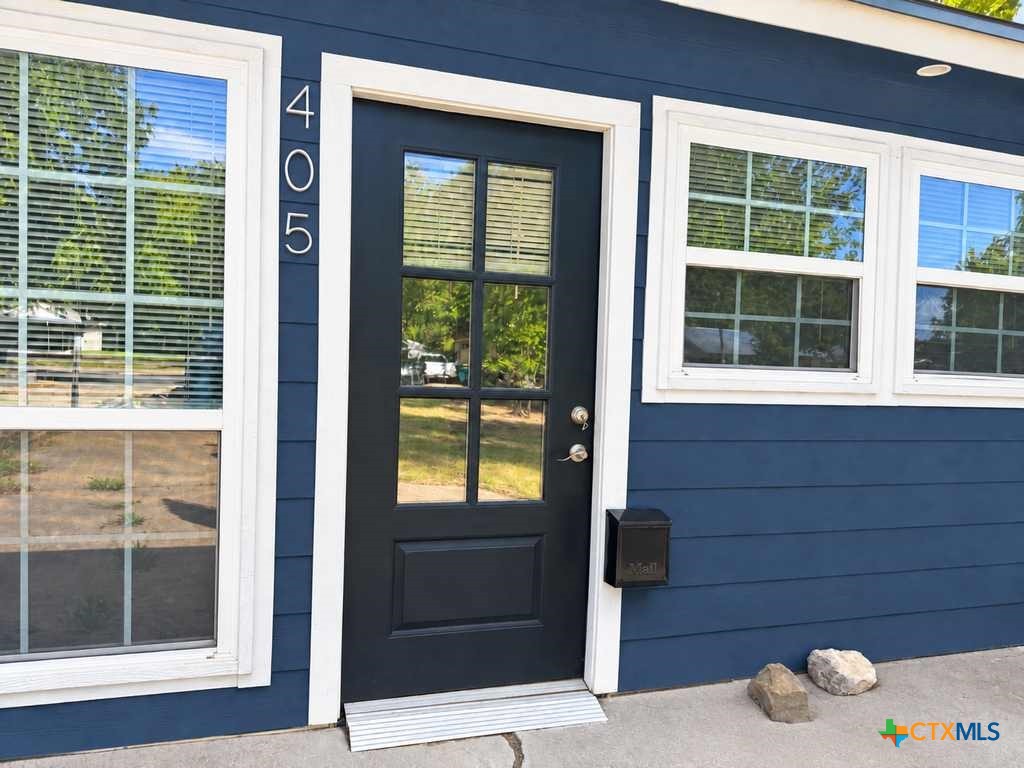main property photo 6