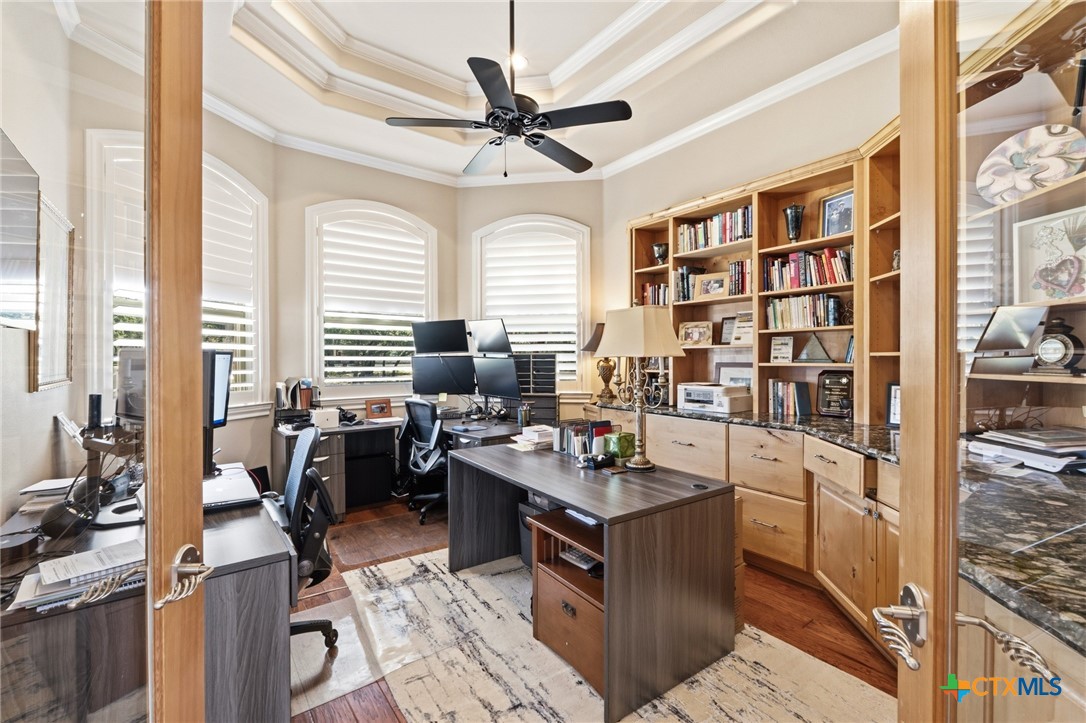main property photo 21