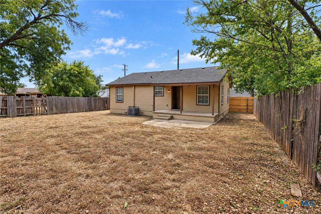 main property photo 23