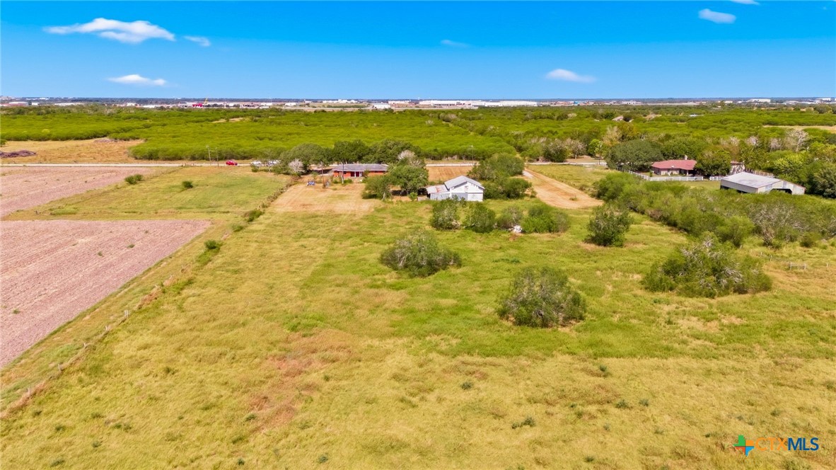 main property photo 20
