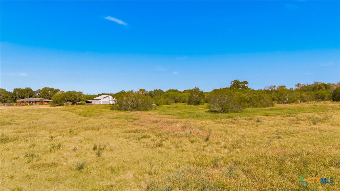 main property photo 21