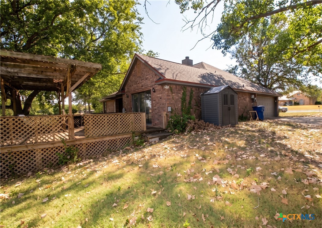 main property photo 12