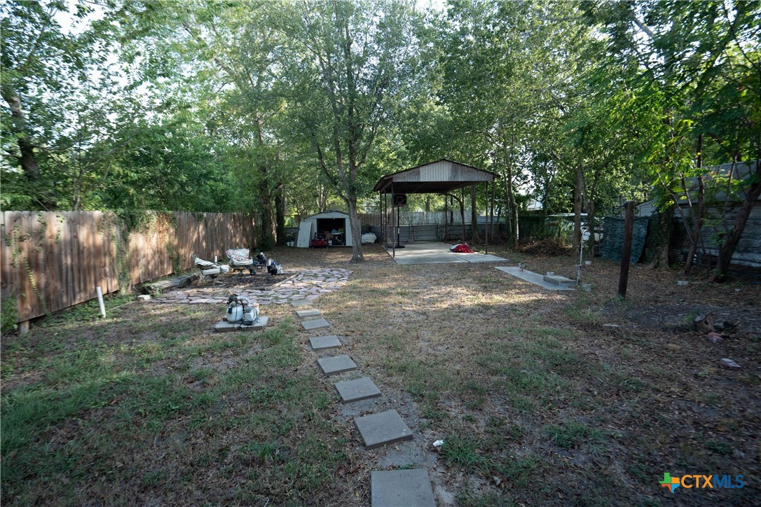 main property photo 11
