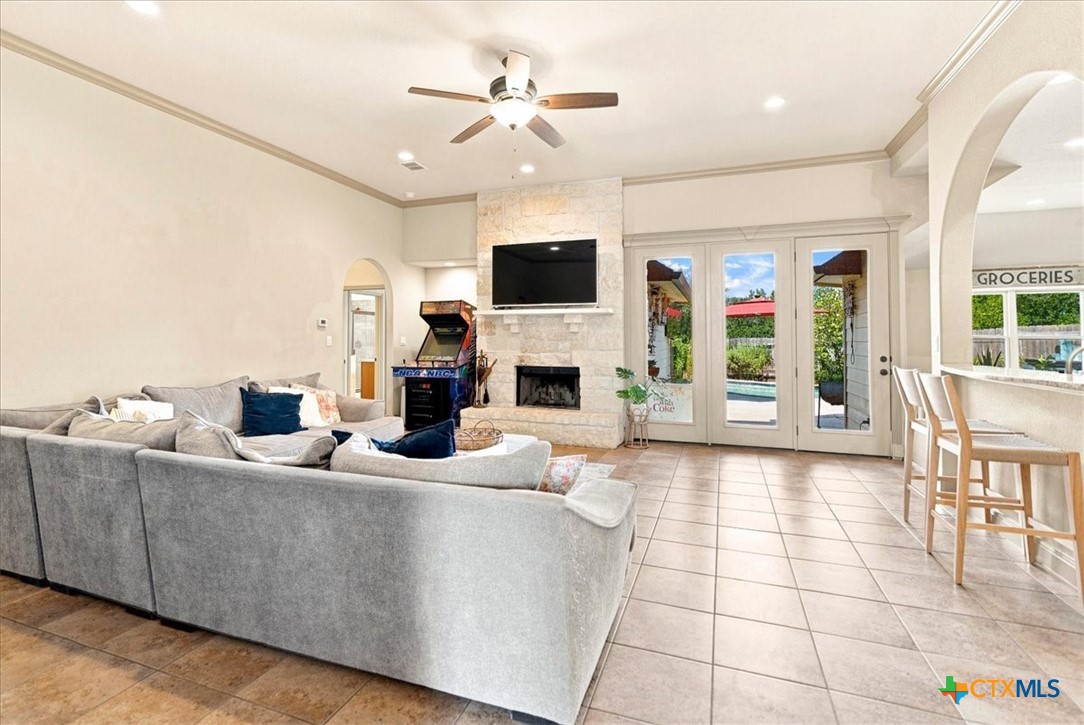 main property photo 17