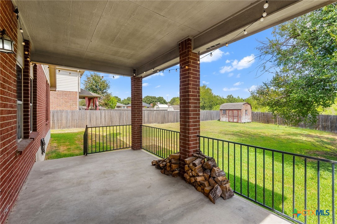 main property photo 27