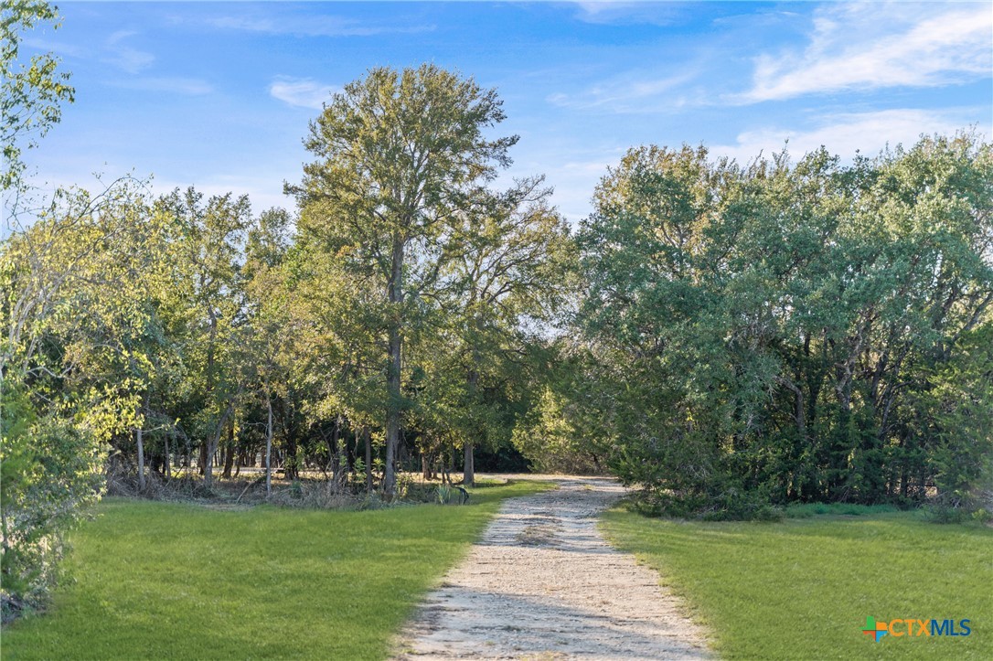 main property photo 41