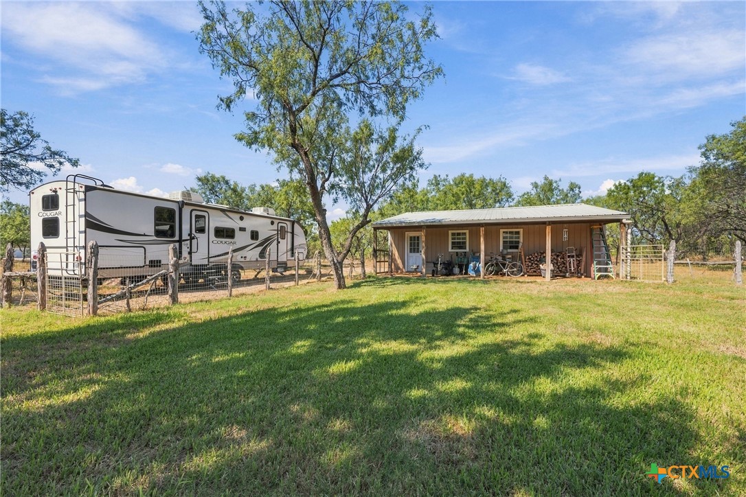 main property photo 30