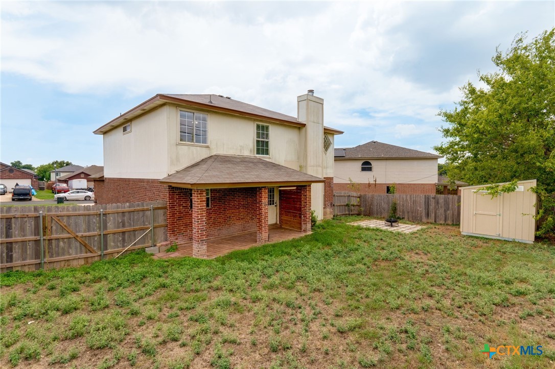 main property photo 14