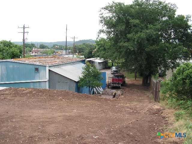 main property photo 3