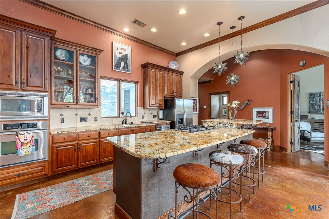 main property photo 12