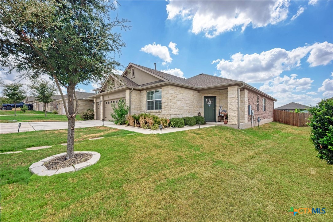 main property photo 0