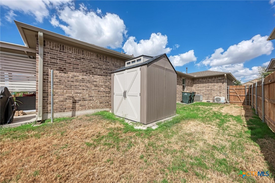 main property photo 43