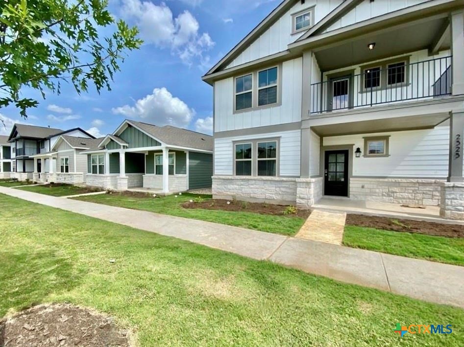main property photo 0