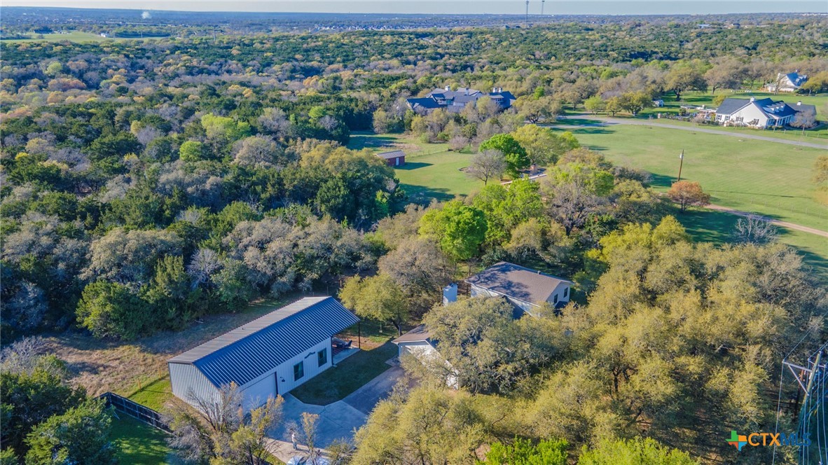 main property photo 41