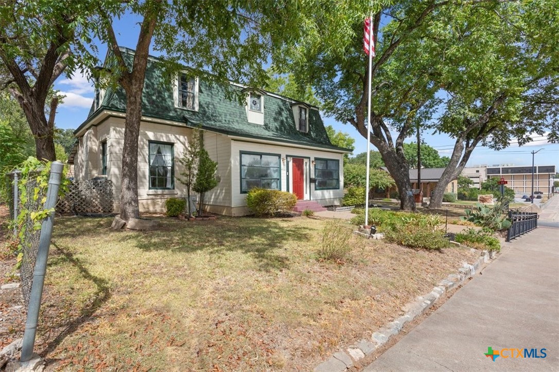 main property photo 3
