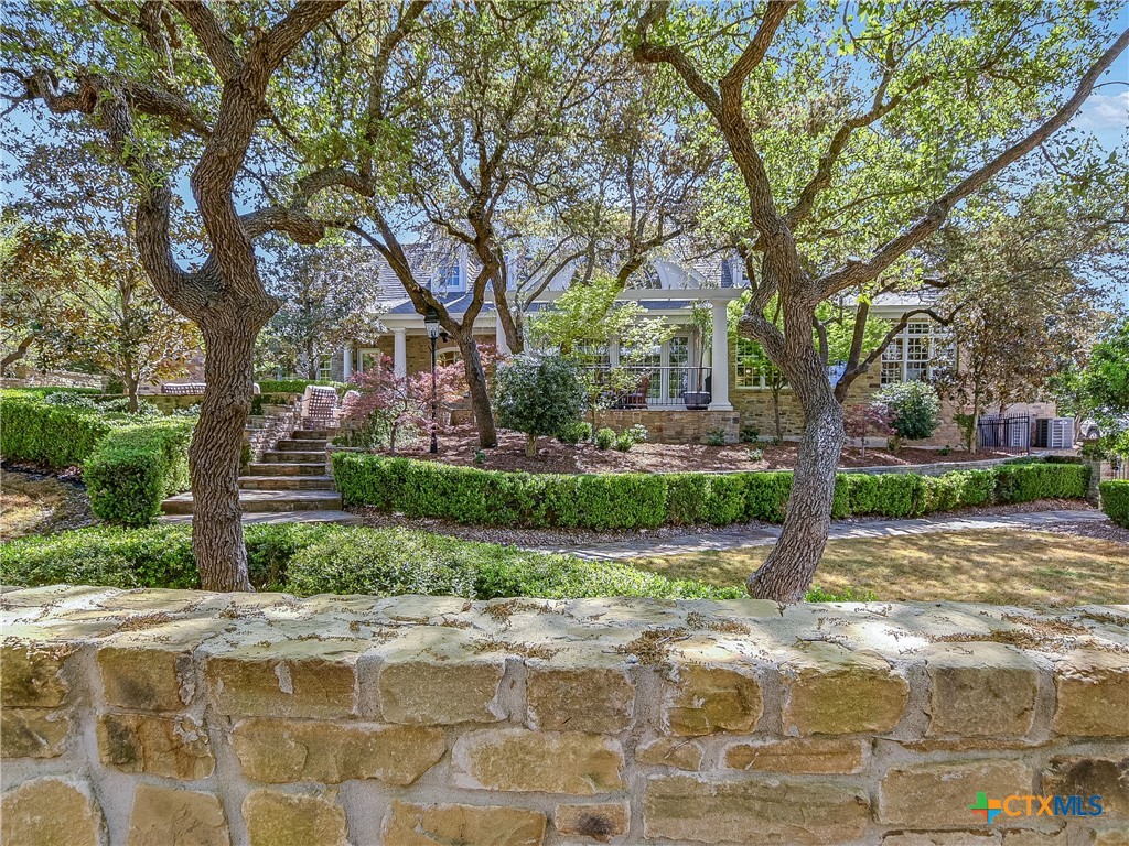 main property photo 41