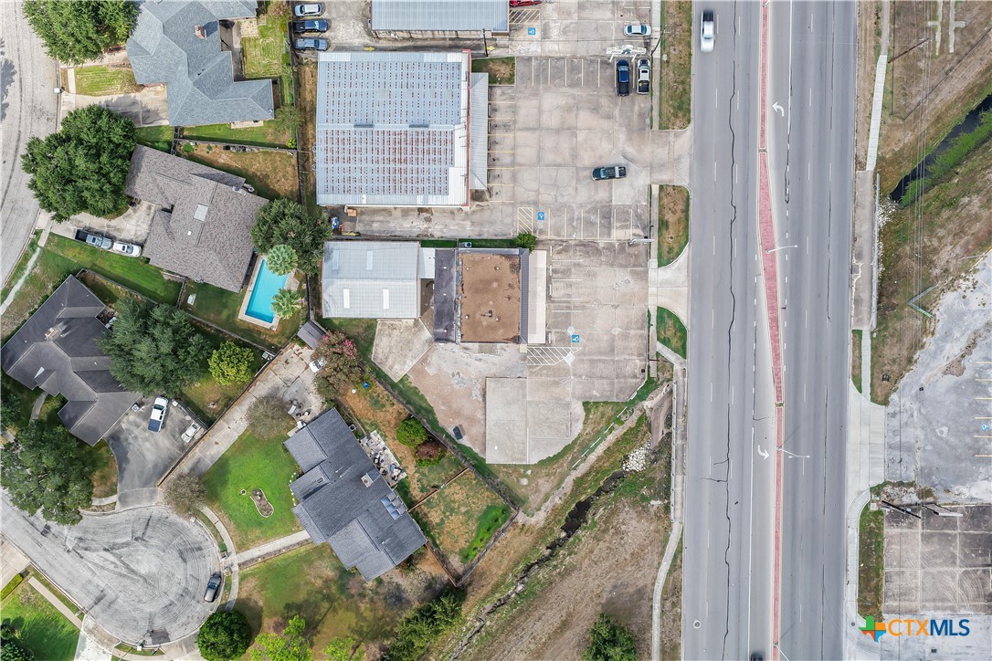 main property photo 15