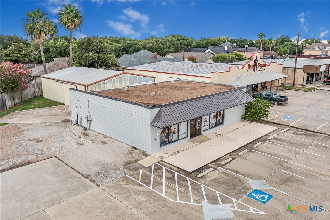 main property photo 3
