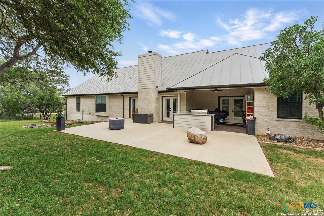 main property photo 36