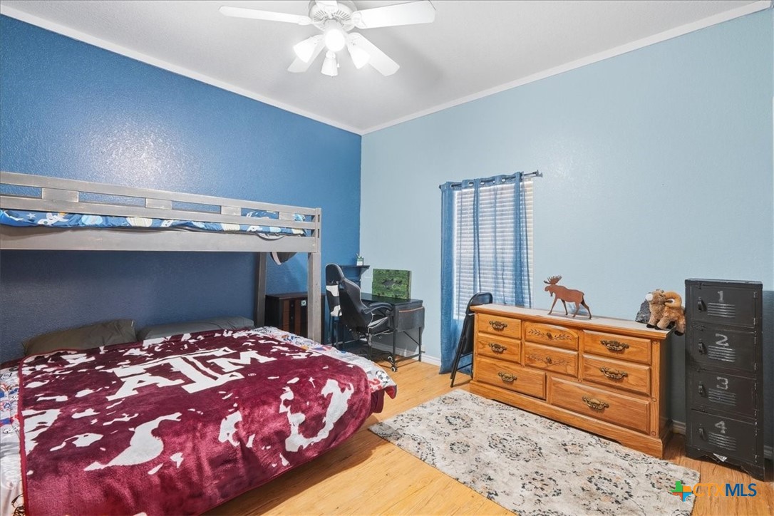 main property photo 20