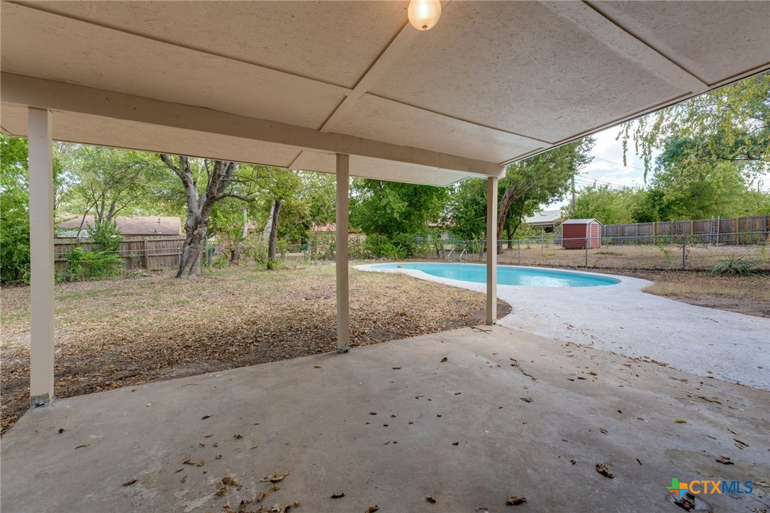 main property photo 22