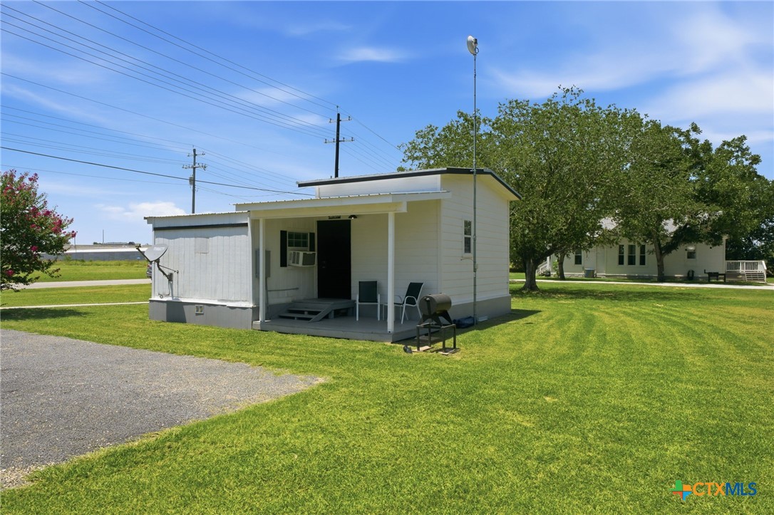 main property photo 24