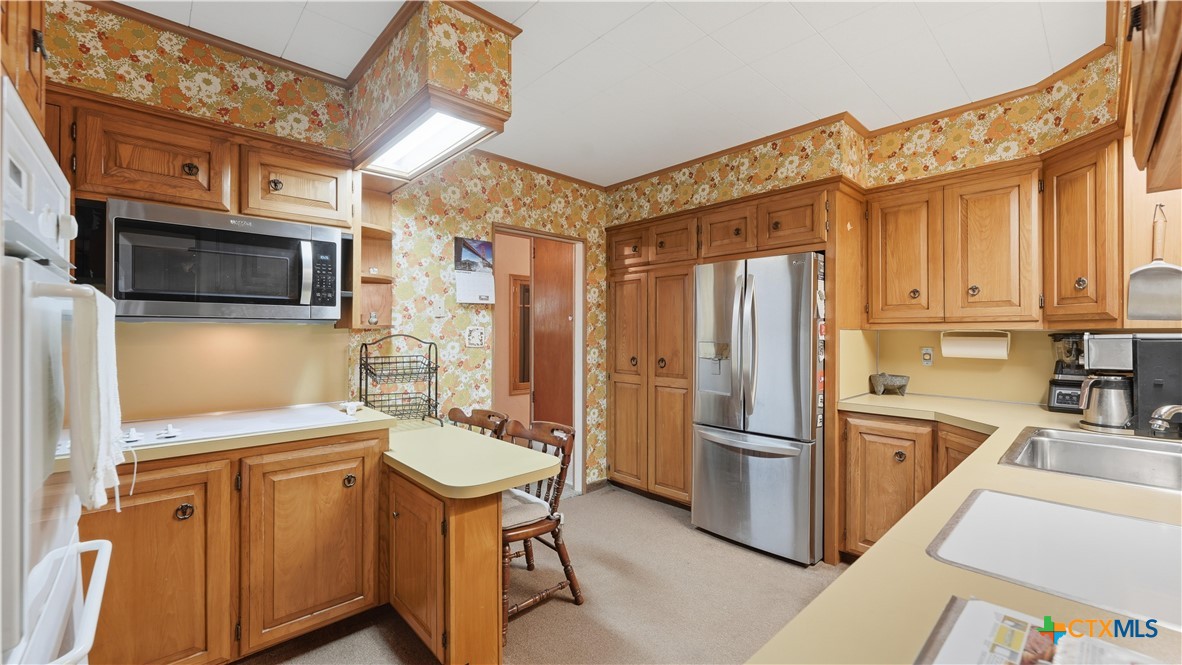 main property photo 10