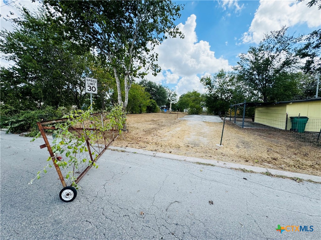 main property photo 15