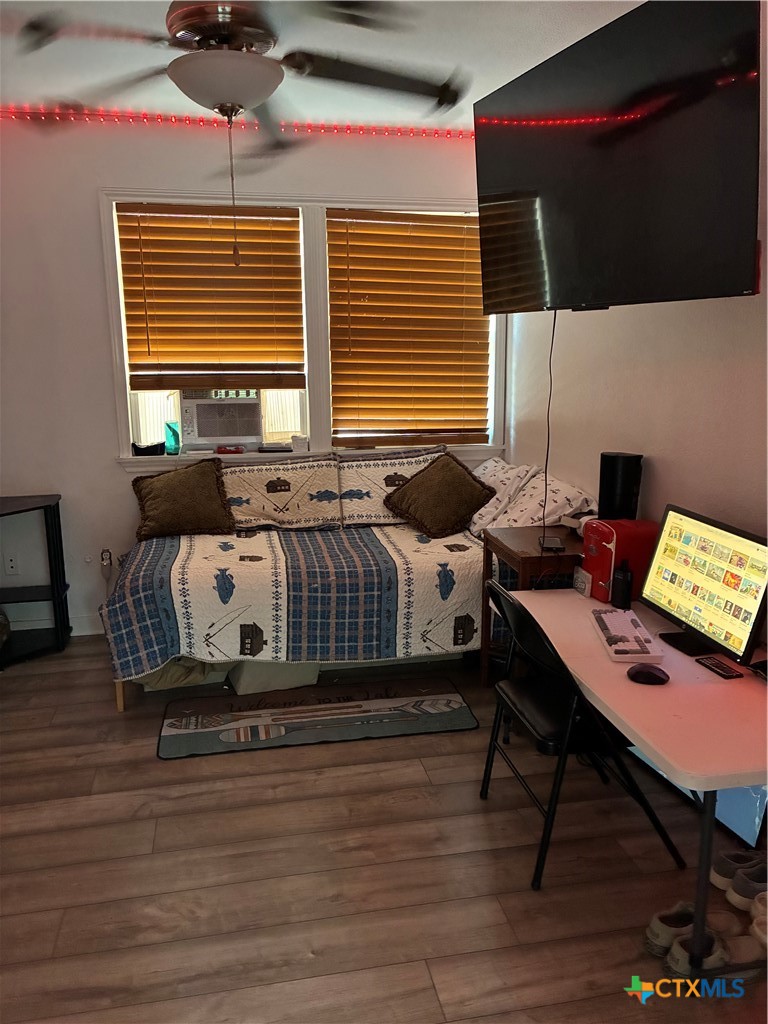 main property photo 21