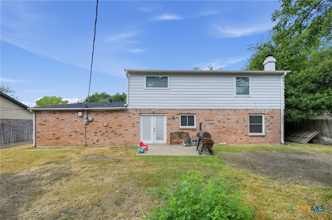 main property photo 22