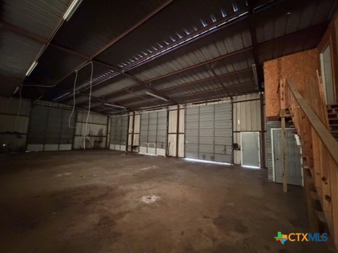 main property photo 16