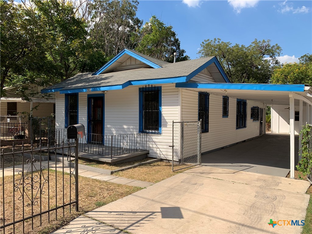 main property photo 0