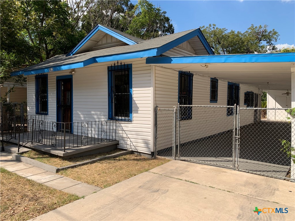 main property photo 1