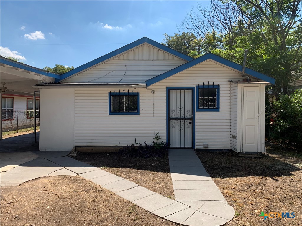 main property photo 6