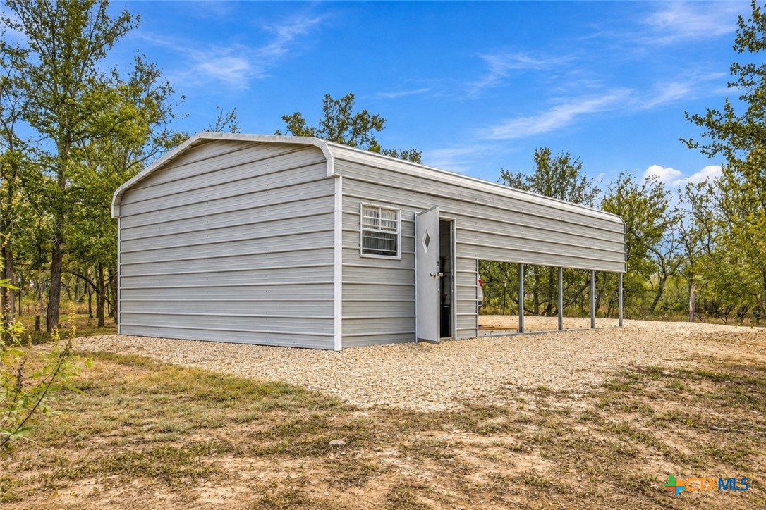 main property photo 22