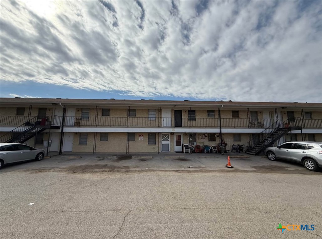 main property photo 9