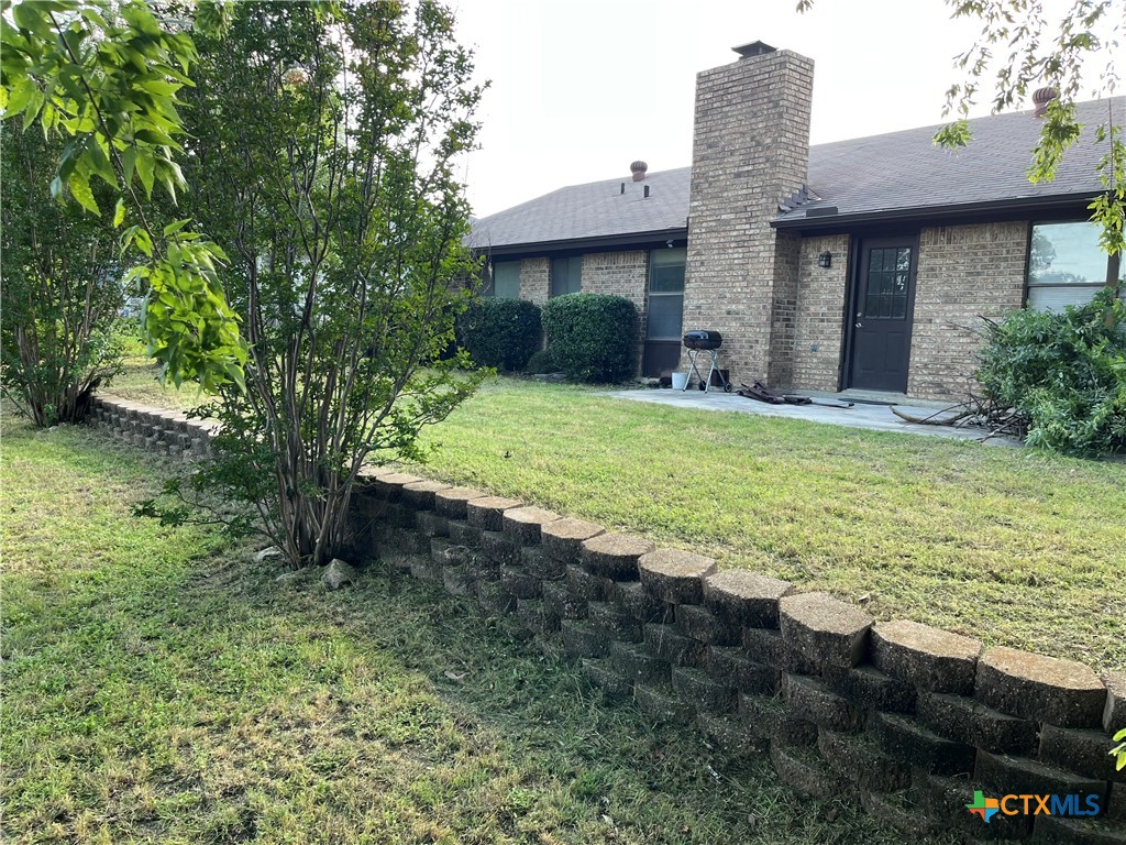main property photo 10