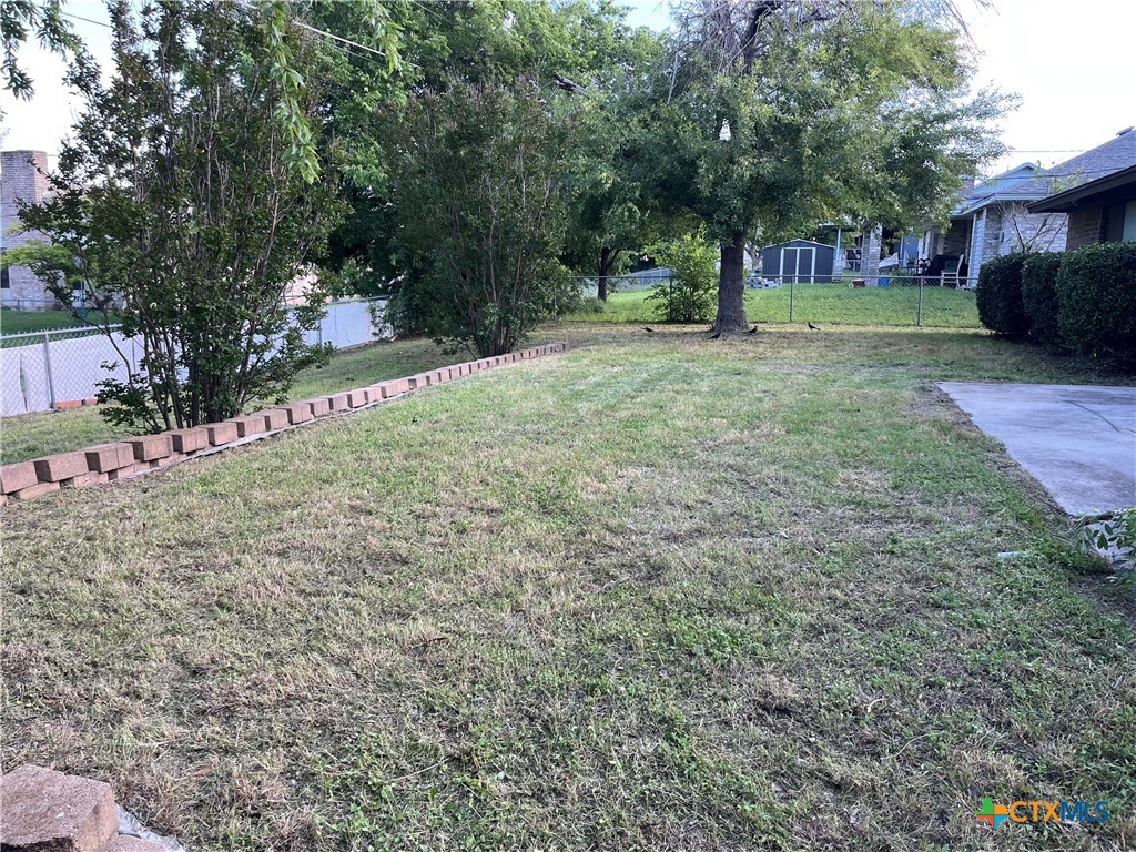 main property photo 12