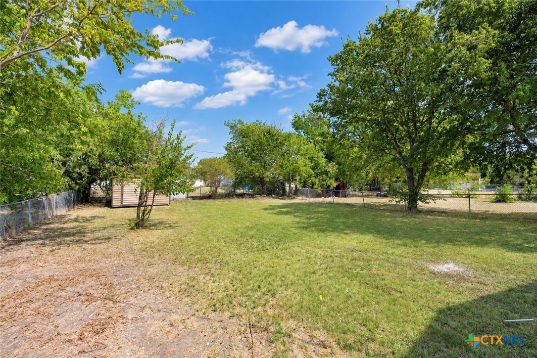 main property photo 23