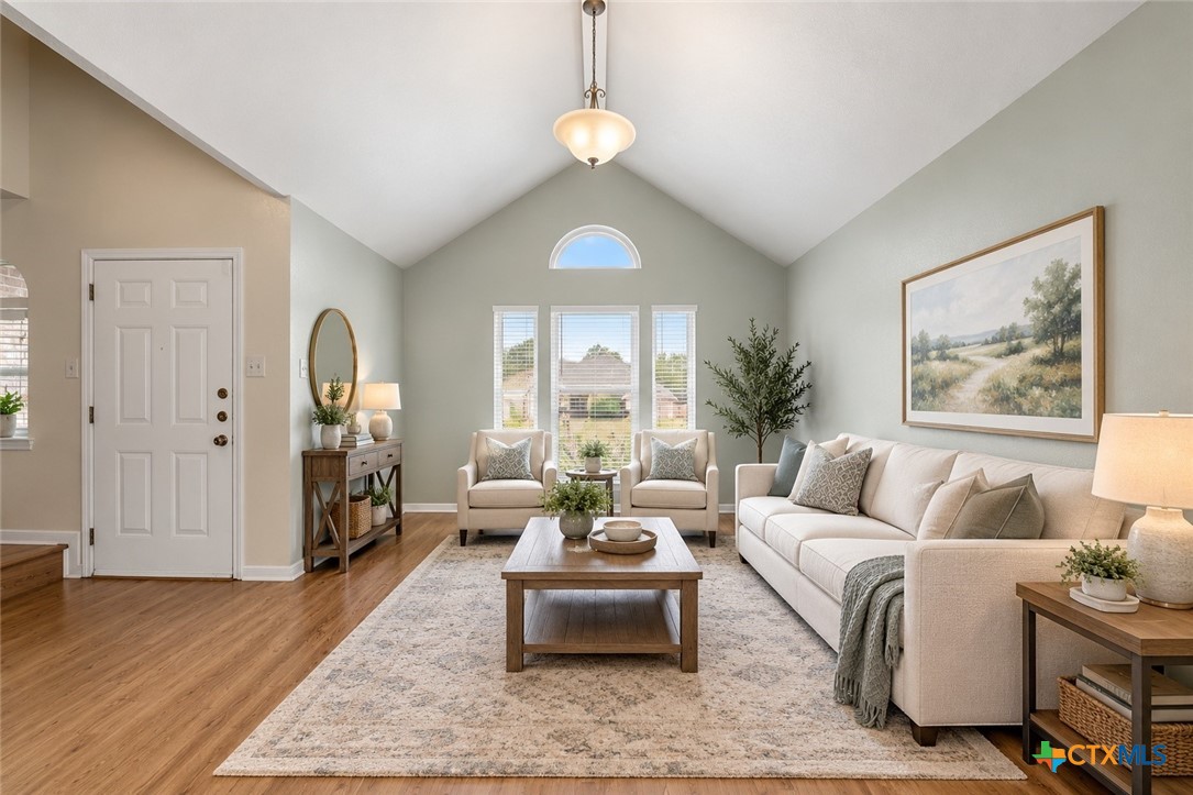 main property photo 6