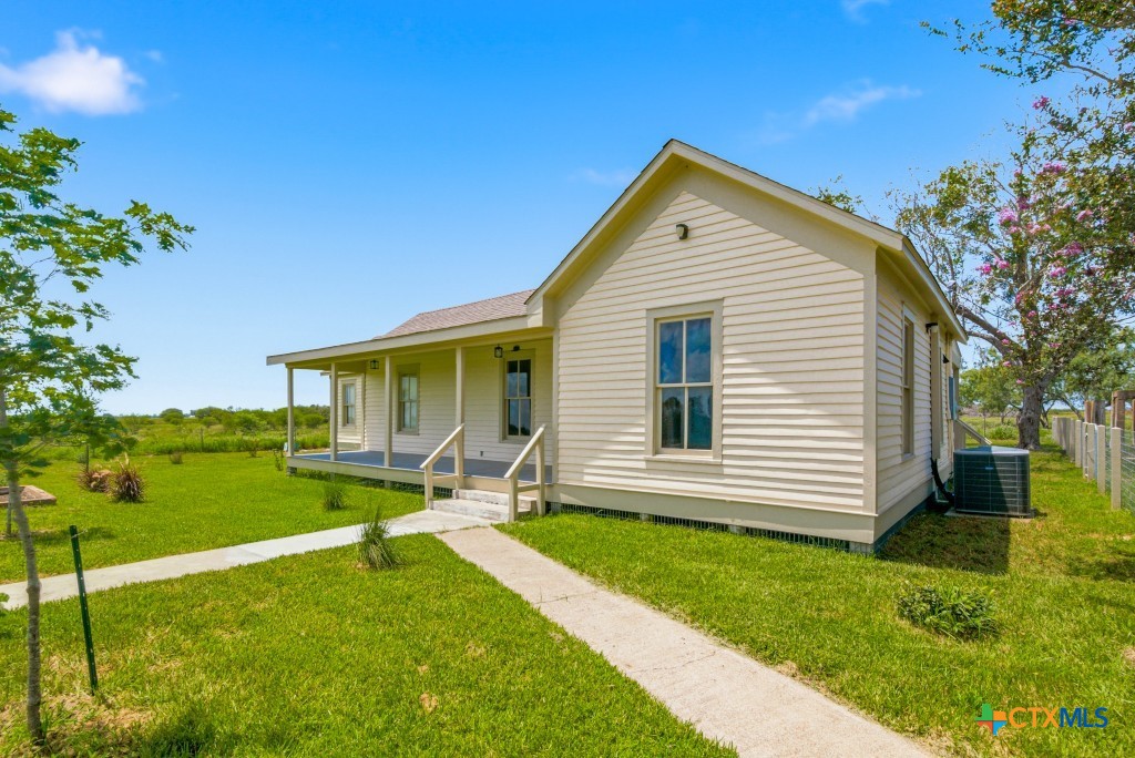 main property photo 3